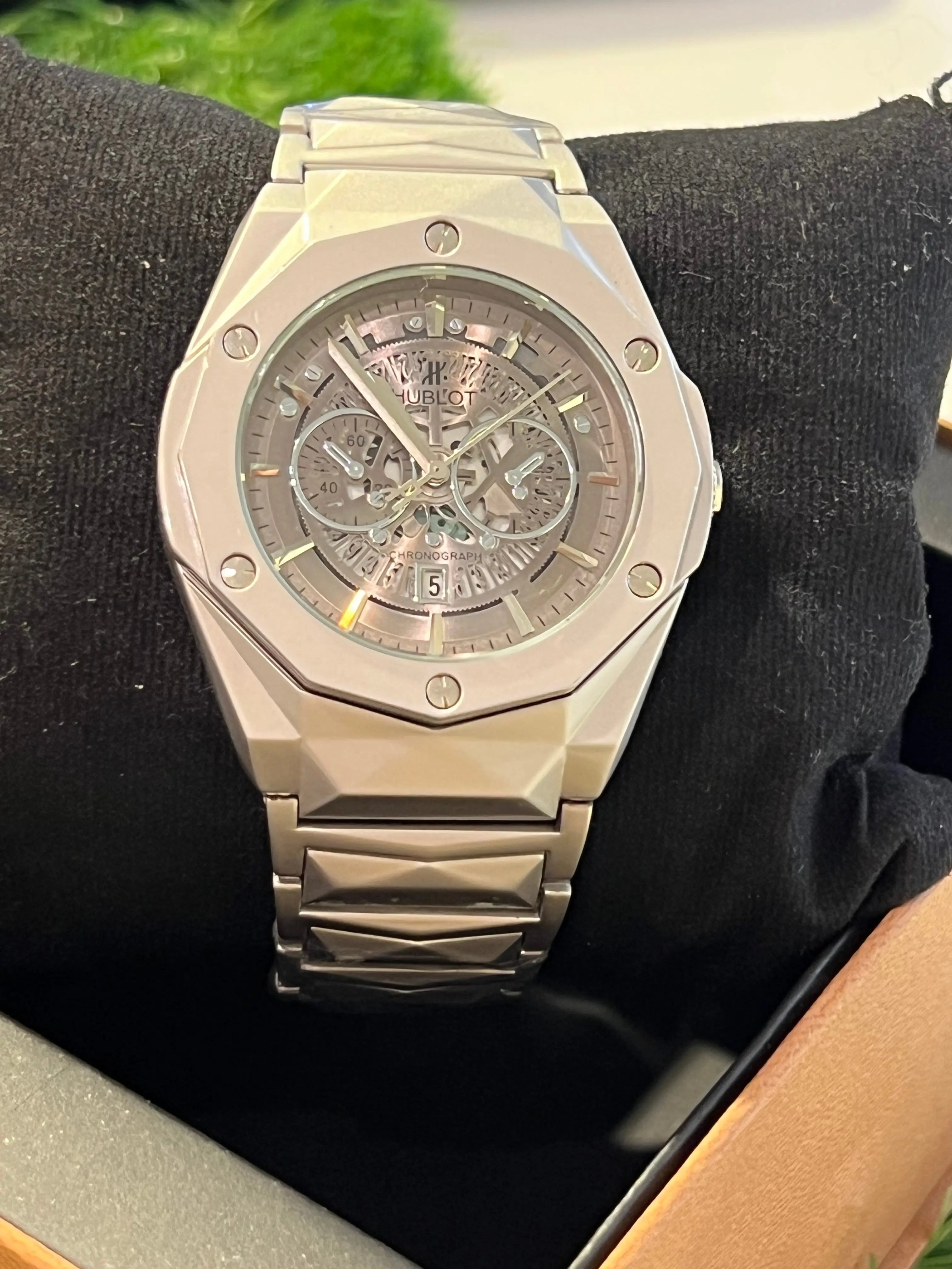 ⌚ Premium Hublot-Inspired Chronograph Watch – Silver & Black Edition Kstylez