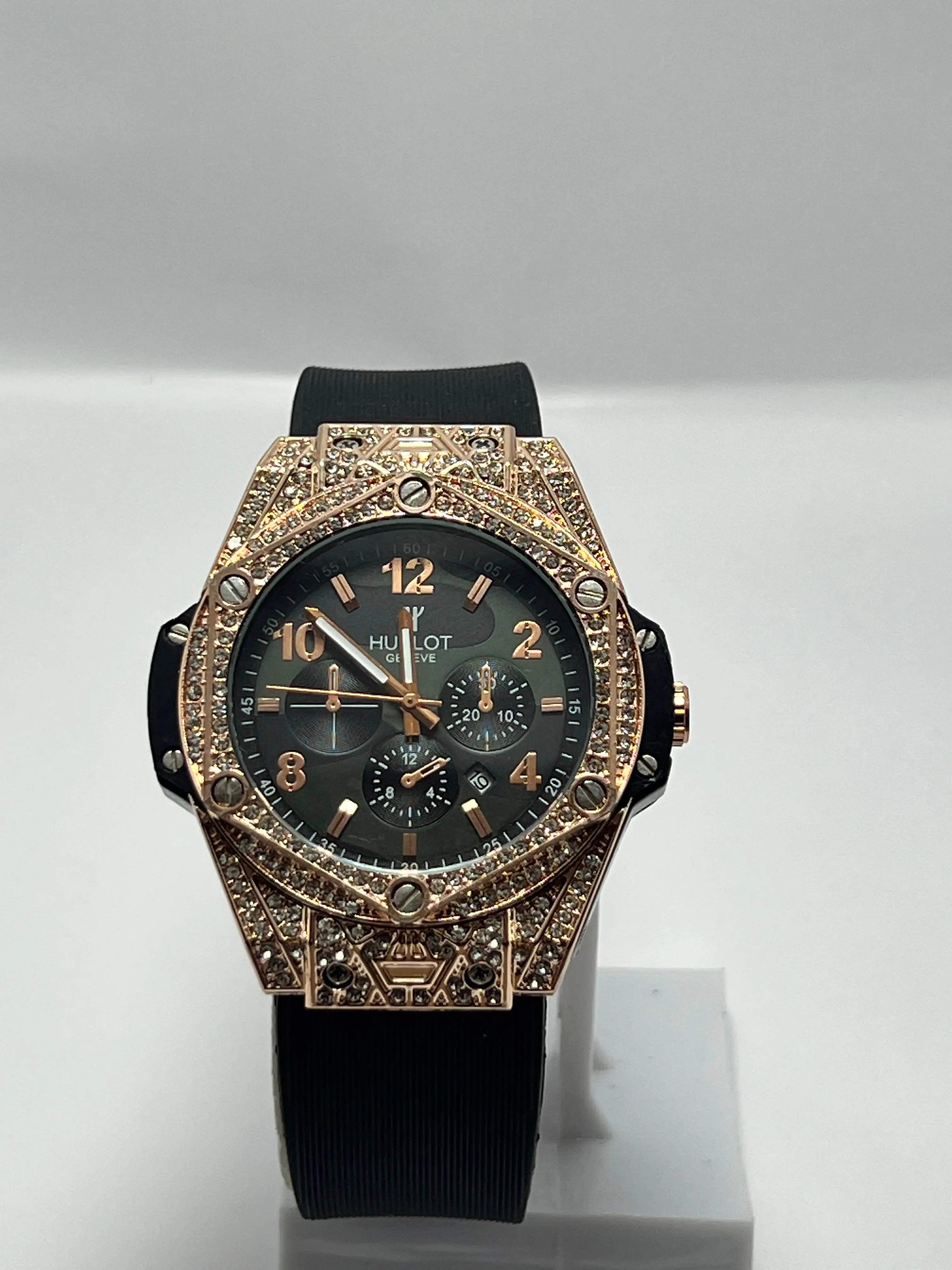 Luxury Hublot Genève Diamond Chronograph Watch – Rose Gold Edition Kstylez