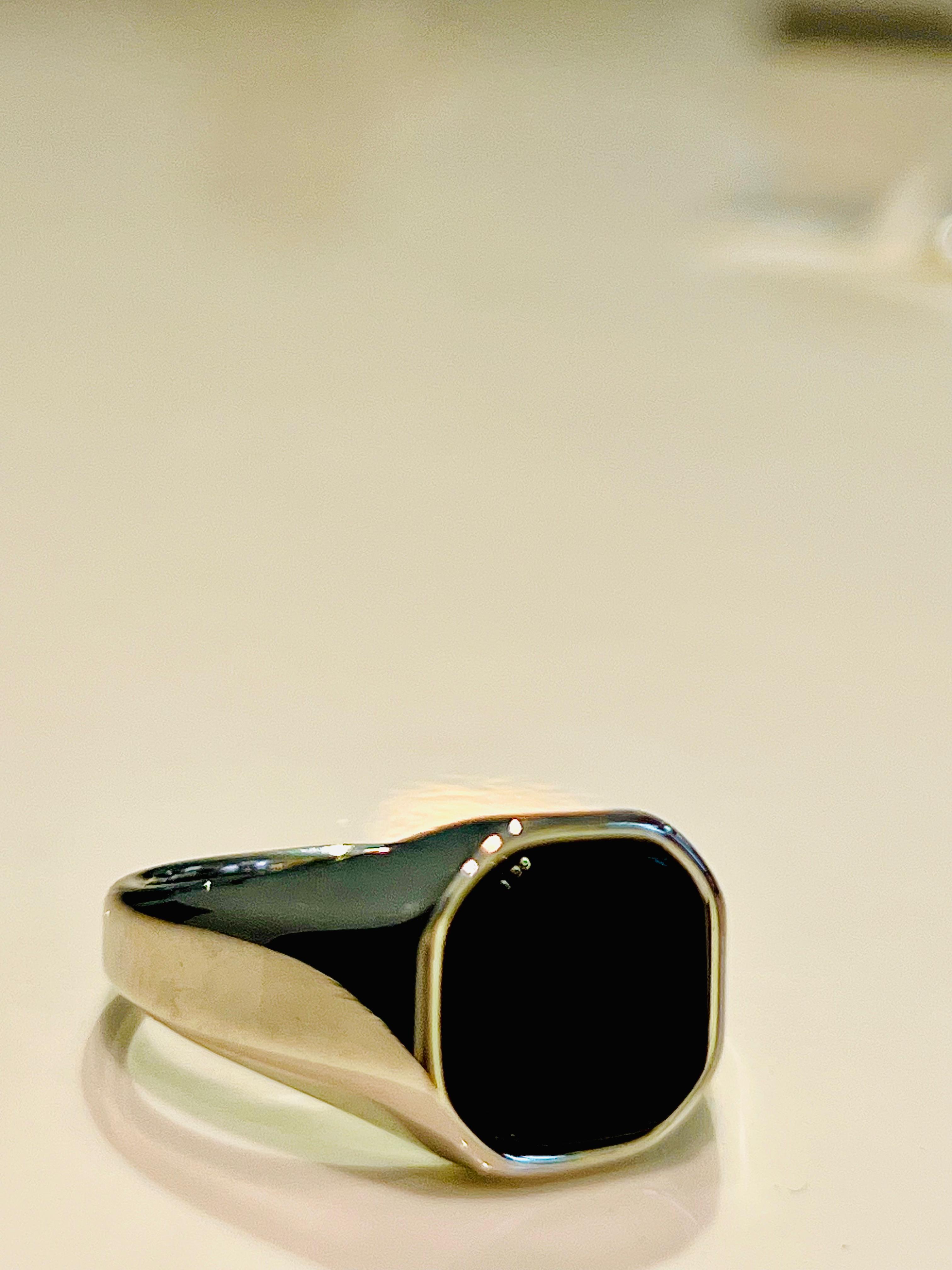 Stainless Steel Men’s Ring – Elegant Black Face Kstylez