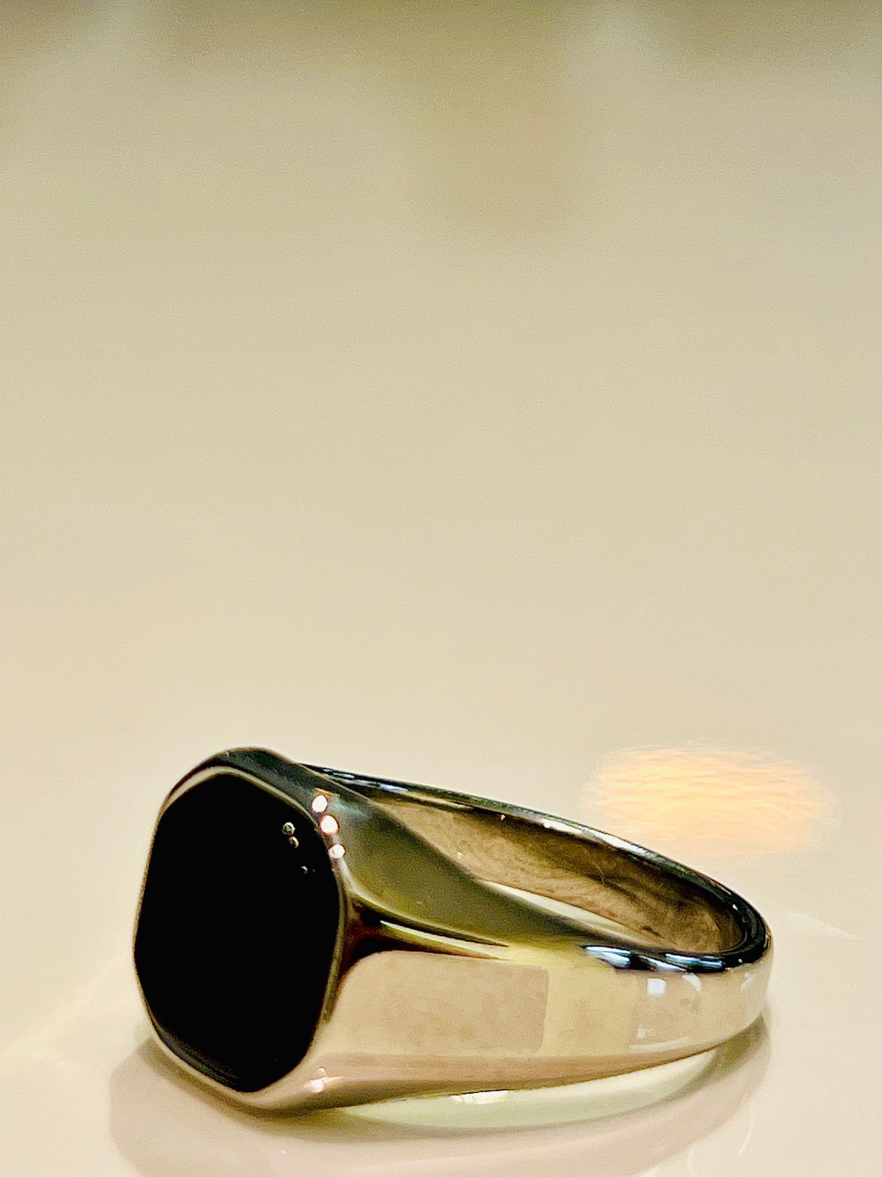 Stainless Steel Men’s Ring – Elegant Black Face Kstylez